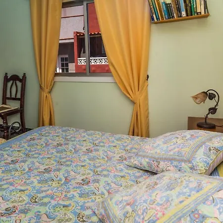 Apartment Comfortable Flat In Isabel