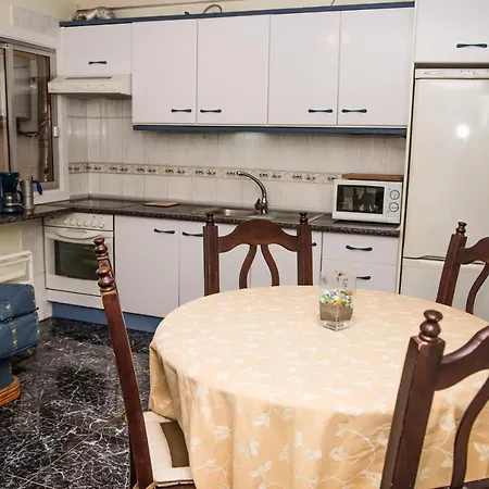 Apartment Comfortable Flat In Isabel