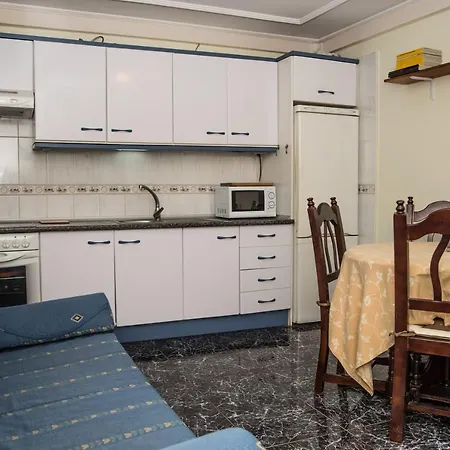 Comfortable Flat In Isabel Apartment *